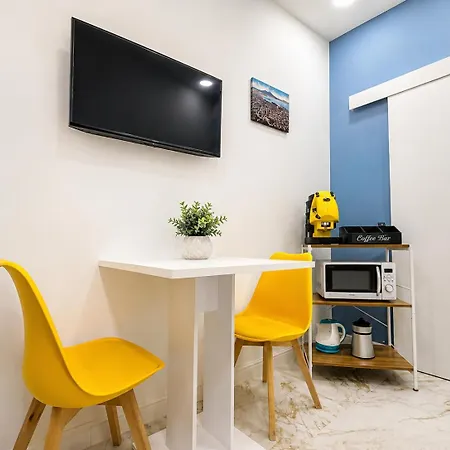 Leo's Apartament *